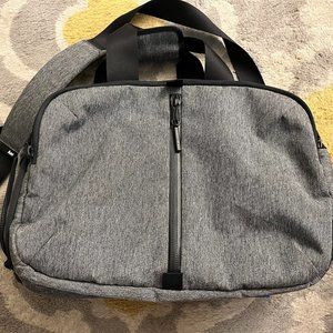 LNWOT Aer Gym Duffel 2 Small Gray
